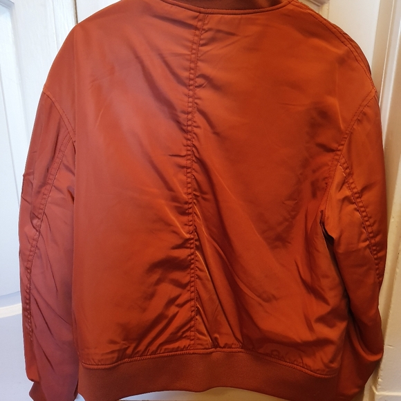 Ladies' jacket - Picture 3 of 3